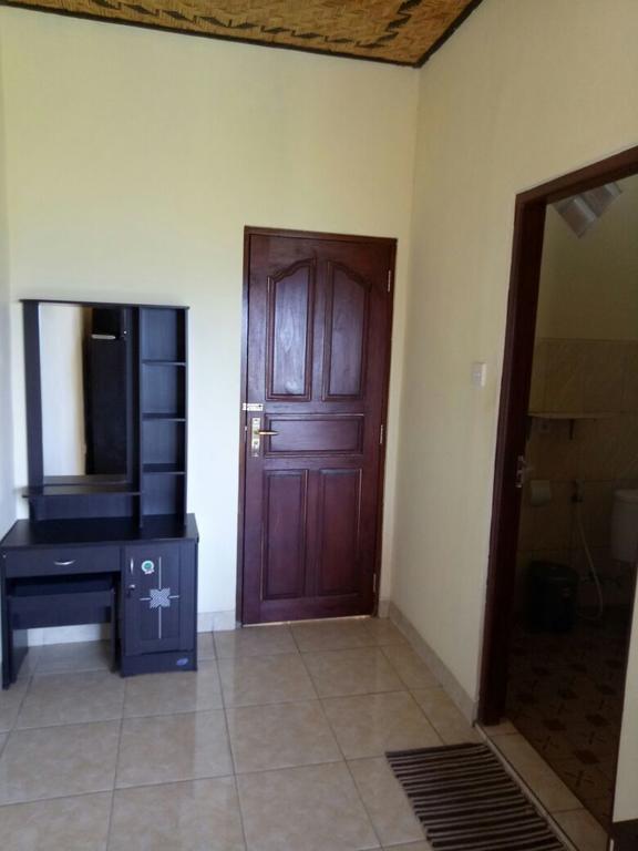 Sri Homestay Amed Exterior foto